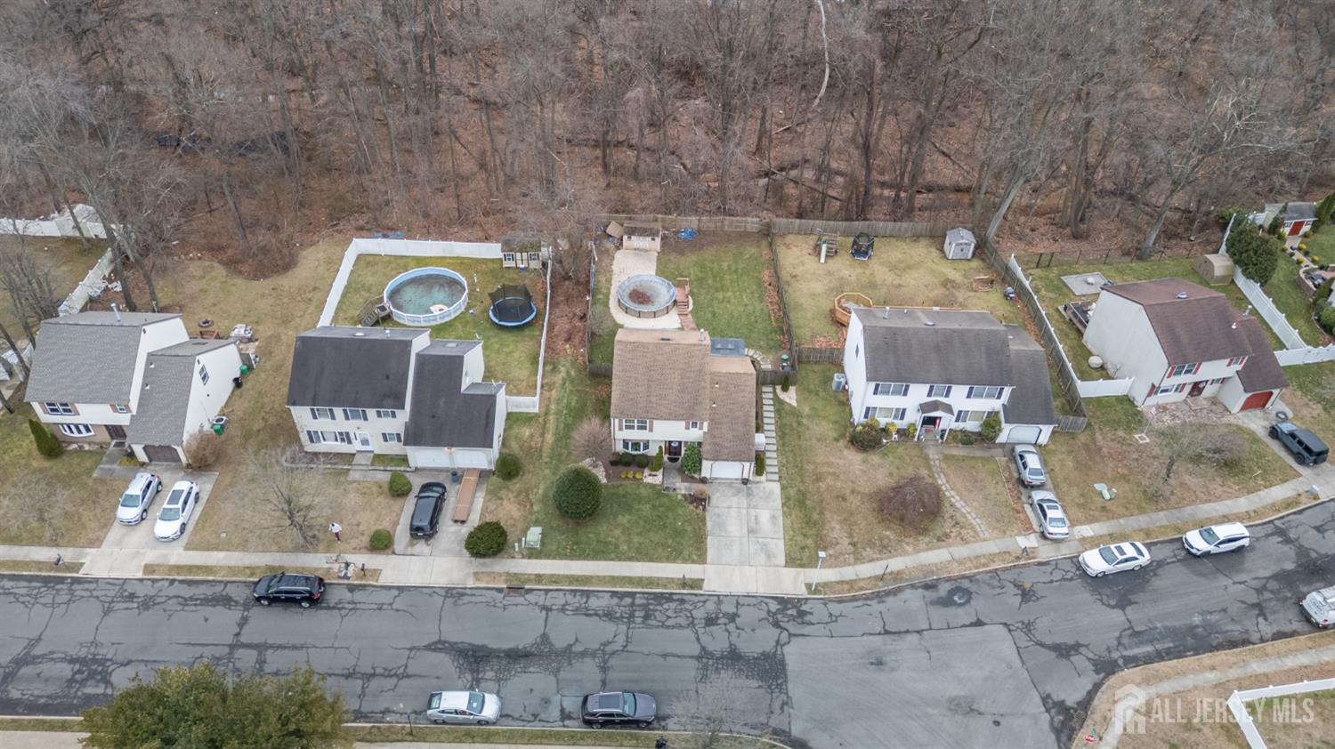 285 Nathan Court Cliffwood, NJ 07721 - Photo 36 of 43