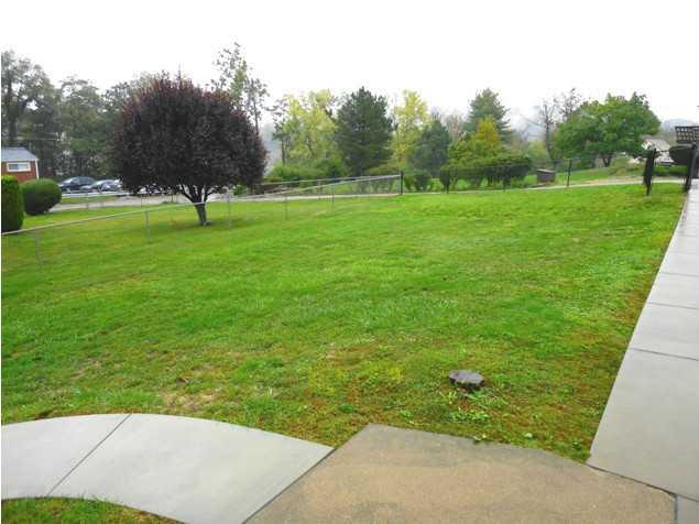 484 Georgetown Road Lawrence, PA 15055 - Photo 17 of 20 Yard/Garden.
