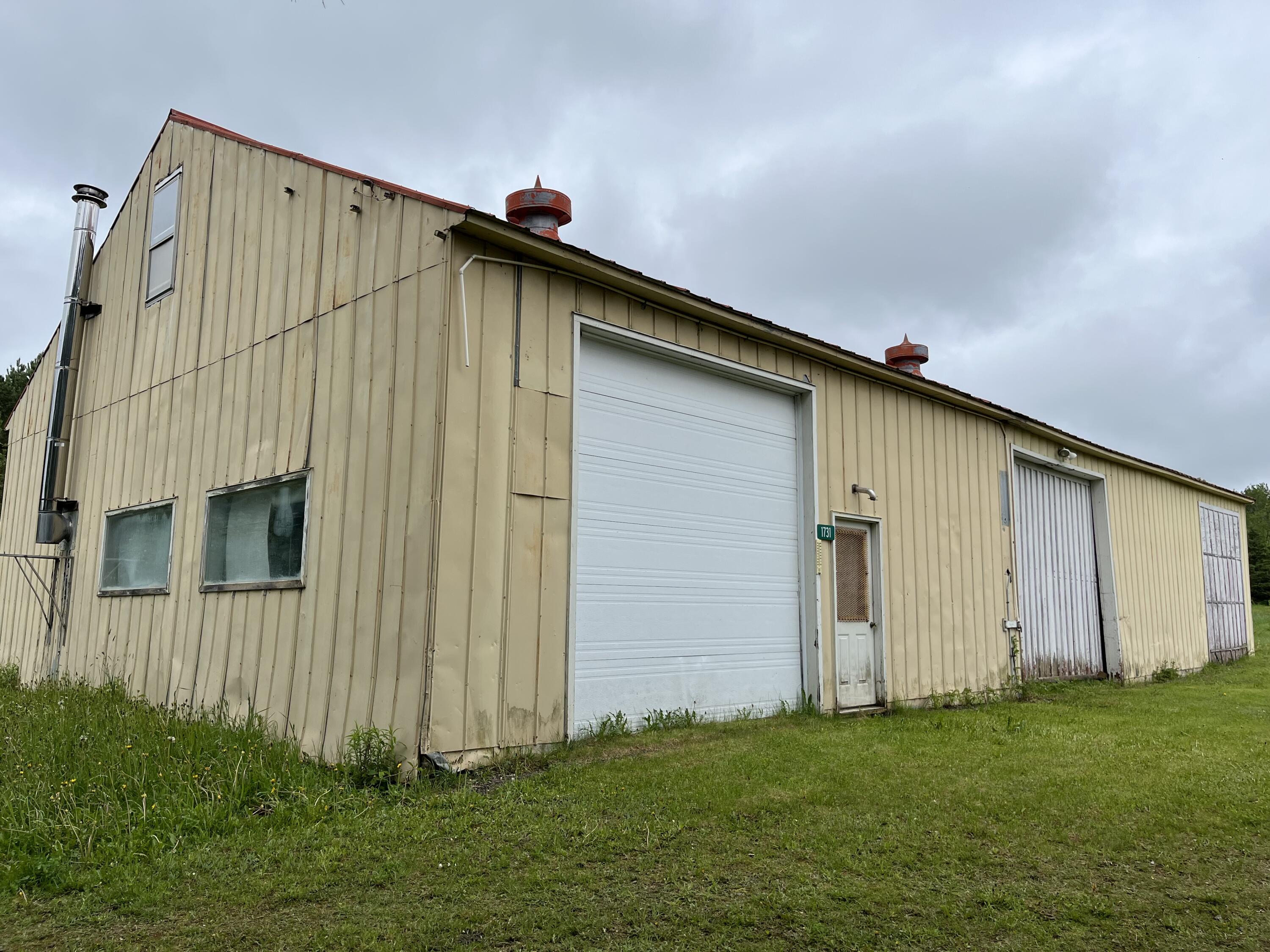 1731 Hamlin Road Van Buren, ME 04785 - Photo 15 of 34 Hamlin property