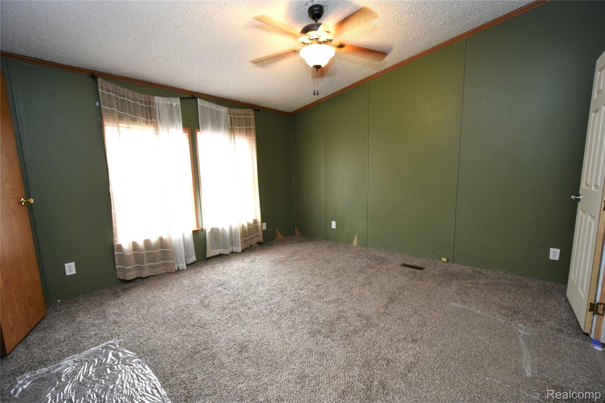 6044 North Henderson Road Columbiaville, MI 48421 - Photo 20 of 37 DSC_6840.JPG