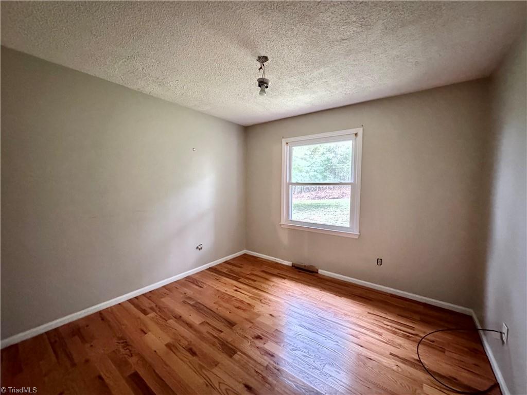215 Cardinal Lane Ronda, NC 28670 - Photo 14 of 21