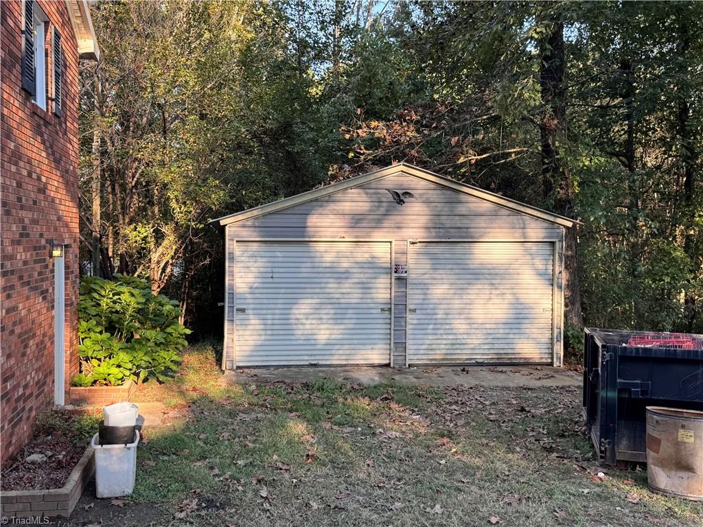 215 Cardinal Lane Ronda, NC 28670 - Photo 16 of 21