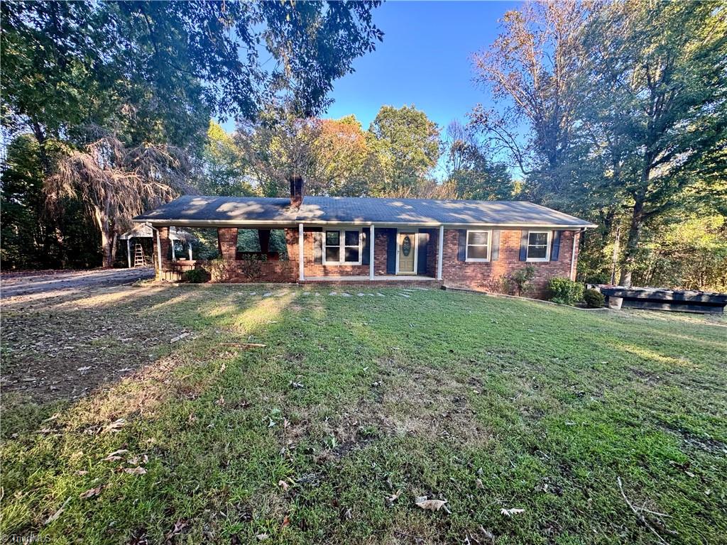 215 Cardinal Lane Ronda, NC 28670 - Photo 2 of 21
