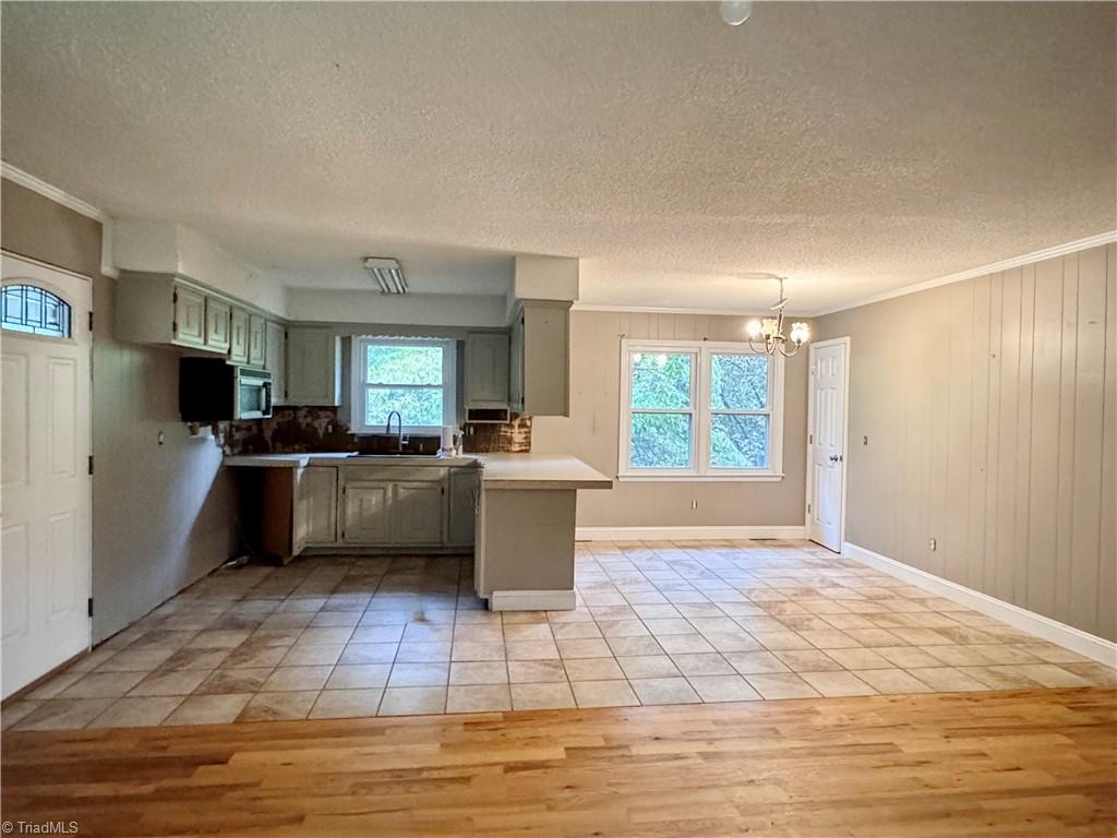 215 Cardinal Lane Ronda, NC 28670 - Photo 4 of 21