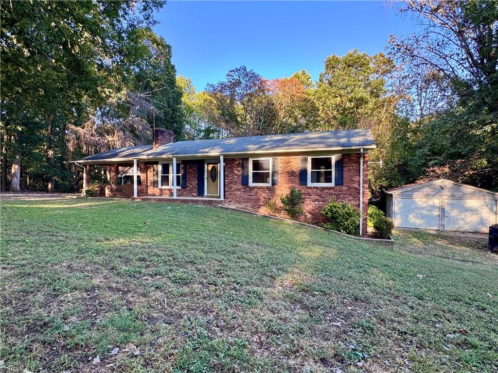 215 Cardinal Lane Ronda, NC 28670 - Photo 6 of 21