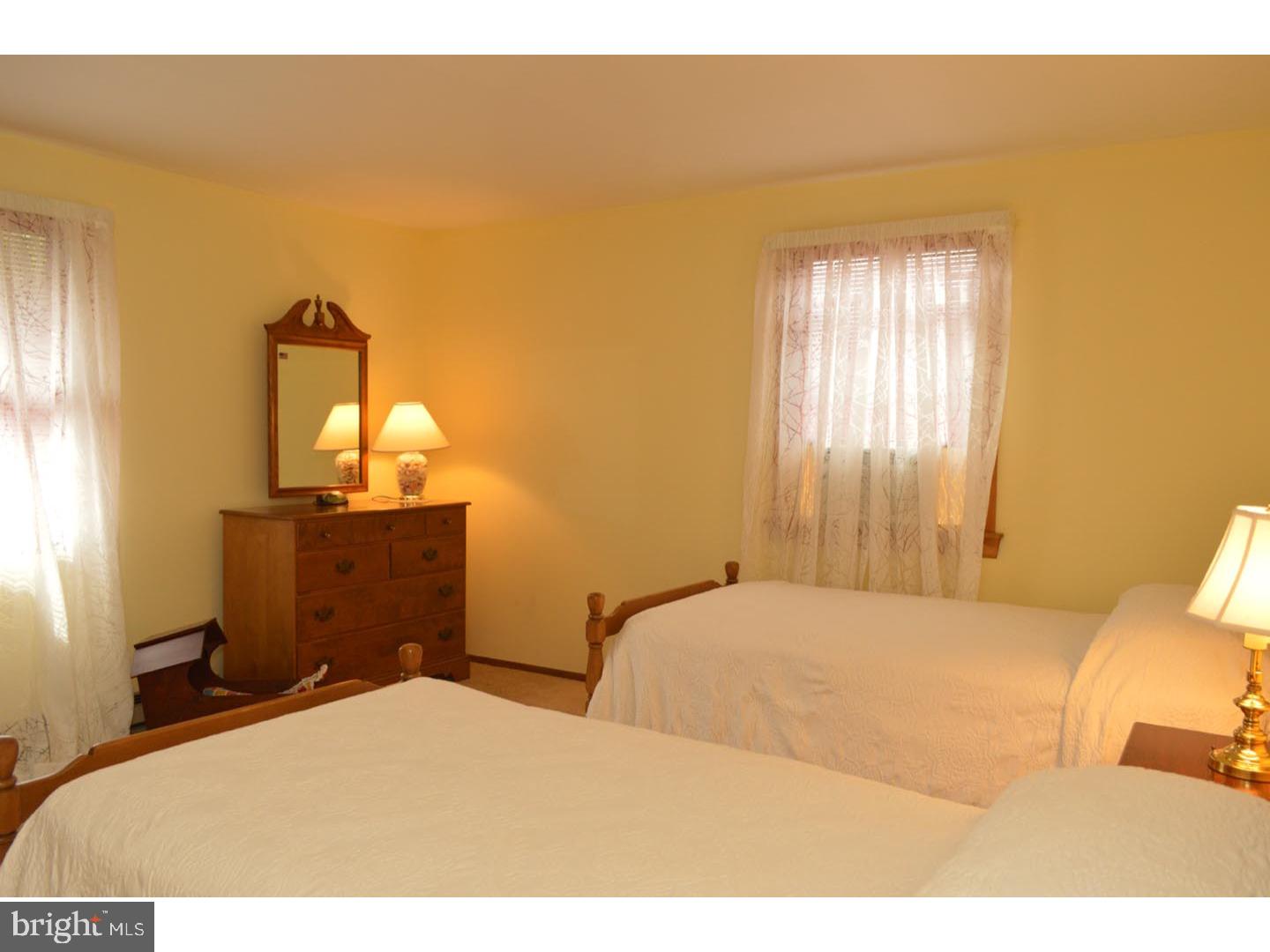 58 Chesterfield Georgetown Road Chesterfield, NJ 08515 - Photo 13 of 20 Bedroom