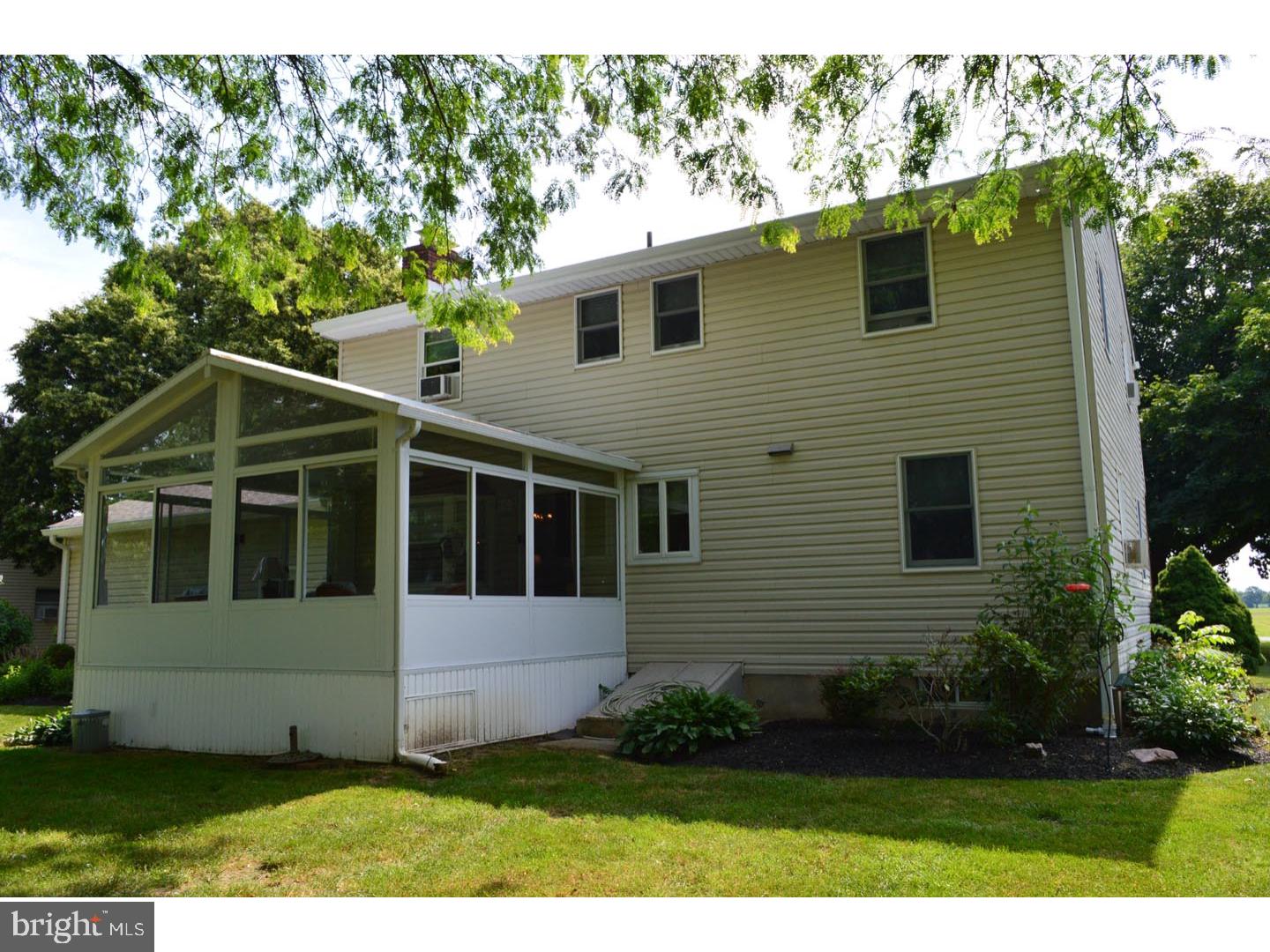 58 Chesterfield Georgetown Road Chesterfield, NJ 08515 - Photo 19 of 20 Sun Room
