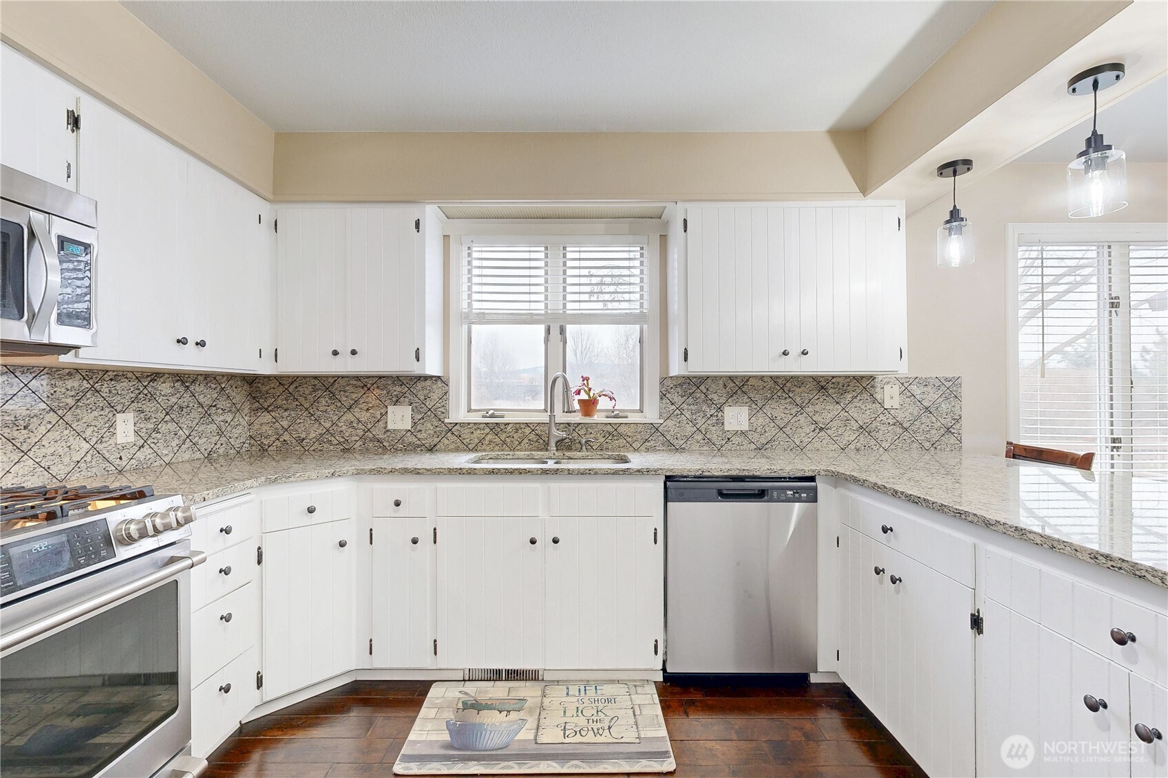 958 Abbott Road Walla Walla, WA 99362 - Photo 9 of 40