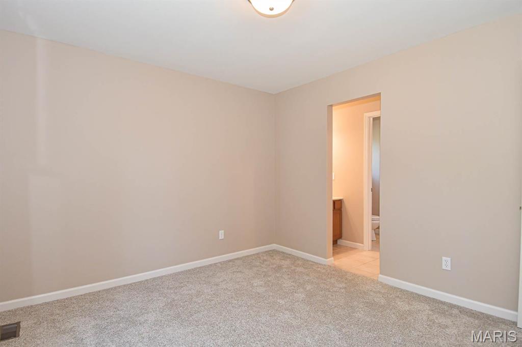 907 Palomino Path High Ridge, MO 63049 - Photo 35 of 57