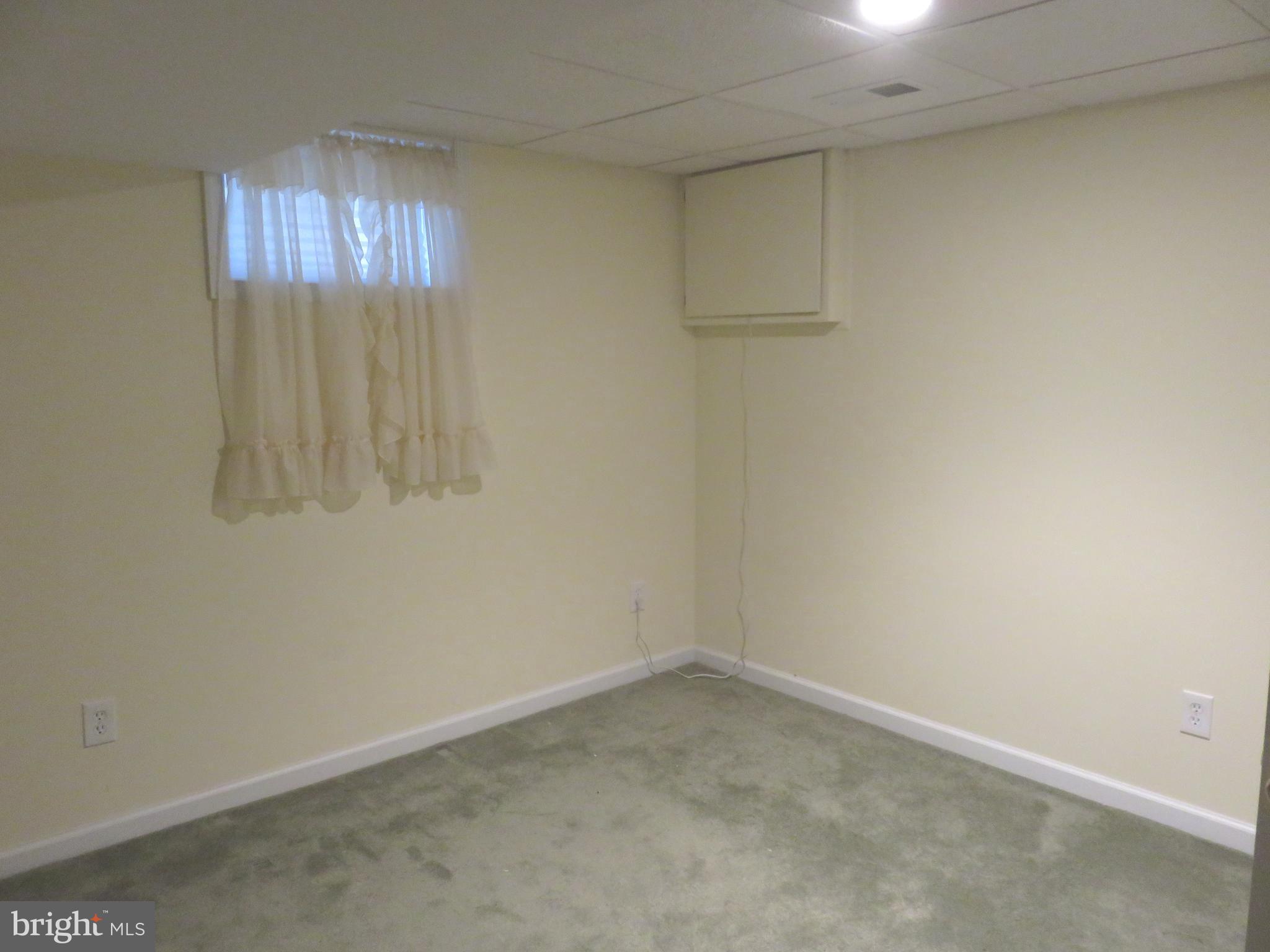 2441 Lakewood Road Baltimore, MD 21234 - Photo 17 of 21 CONVENIENT 4TH BEDROOM IN LOWER LEVEL
