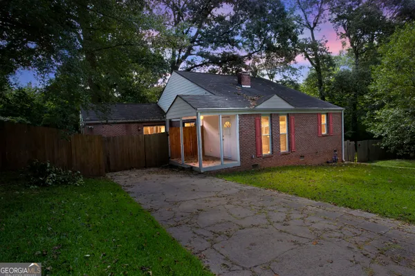 $304,900 | 3260 Russell Street, Hapeville, GA 30354