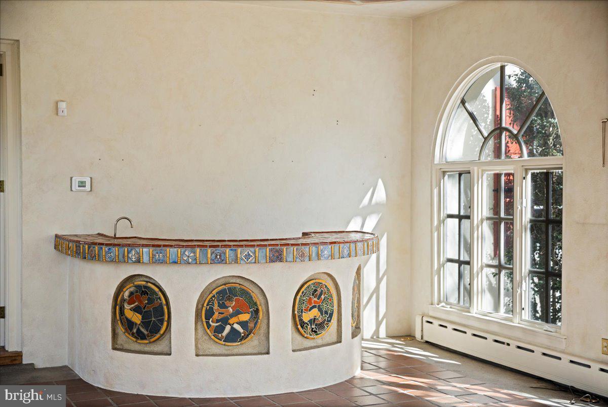 2185 South Easton Road Doylestown, PA 18901 - Photo 23 of 62 a view of door with washer and dryer