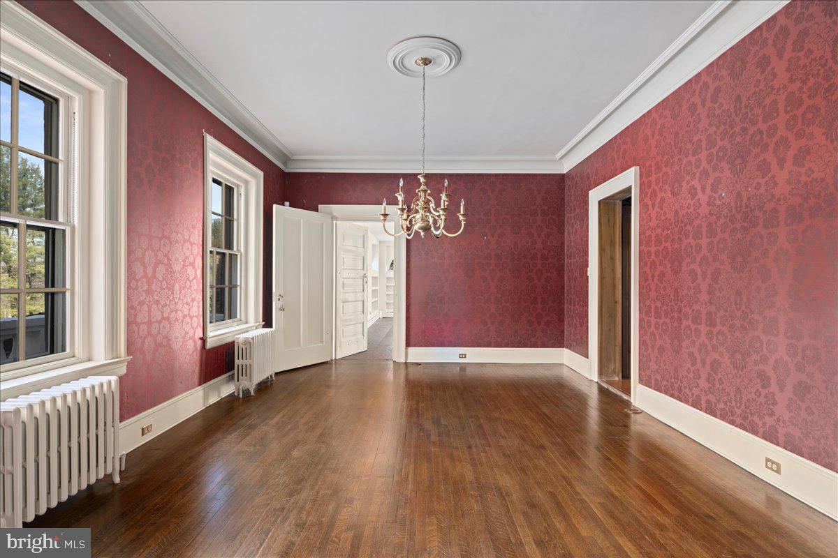 2185 South Easton Road Doylestown, PA 18901 - Photo 25 of 62 a view of a livingroom with wooden floor and a window