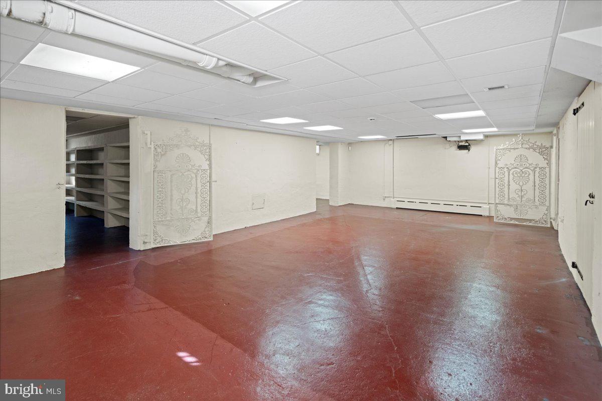 2185 South Easton Road Doylestown, PA 18901 - Photo 57 of 62 a view of an empty room with a window