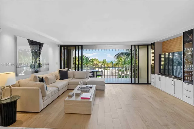 $1,995,000 | 1 Grove Isle Drive, Unit A303, Miami, FL 33133