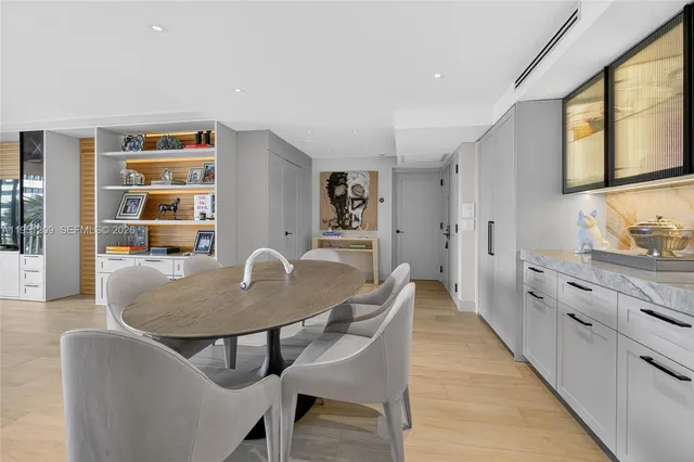 $1,995,000 | 1 Grove Isle Drive, Unit A303, Miami, FL 33133