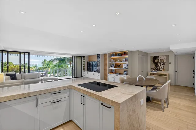 $1,995,000 | 1 Grove Isle Drive, Unit A303, Miami, FL 33133