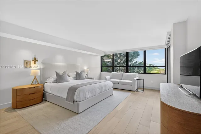 $1,995,000 | 1 Grove Isle Drive, Unit A303, Miami, FL 33133