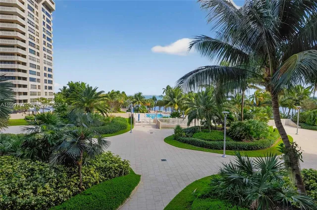 $1,995,000 | 1 Grove Isle Drive, Unit A303, Miami, FL 33133