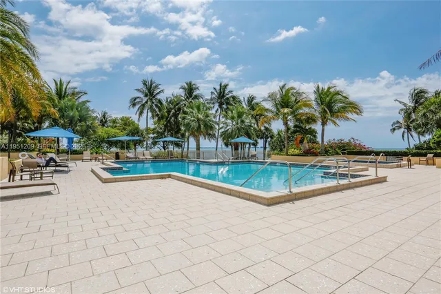 $1,995,000 | 1 Grove Isle Drive, Unit A303, Miami, FL 33133