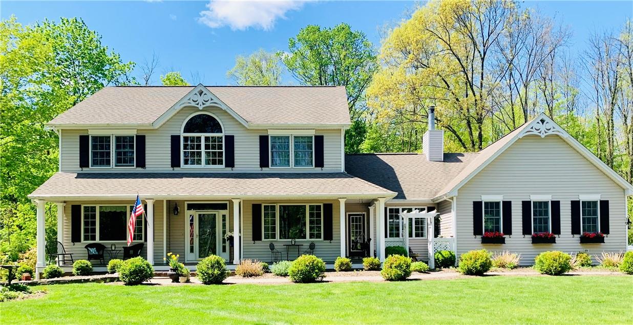 19 Ackerman Road Warwick, NY 10990 - Photo 1 of 1 front view of a house with a yard
