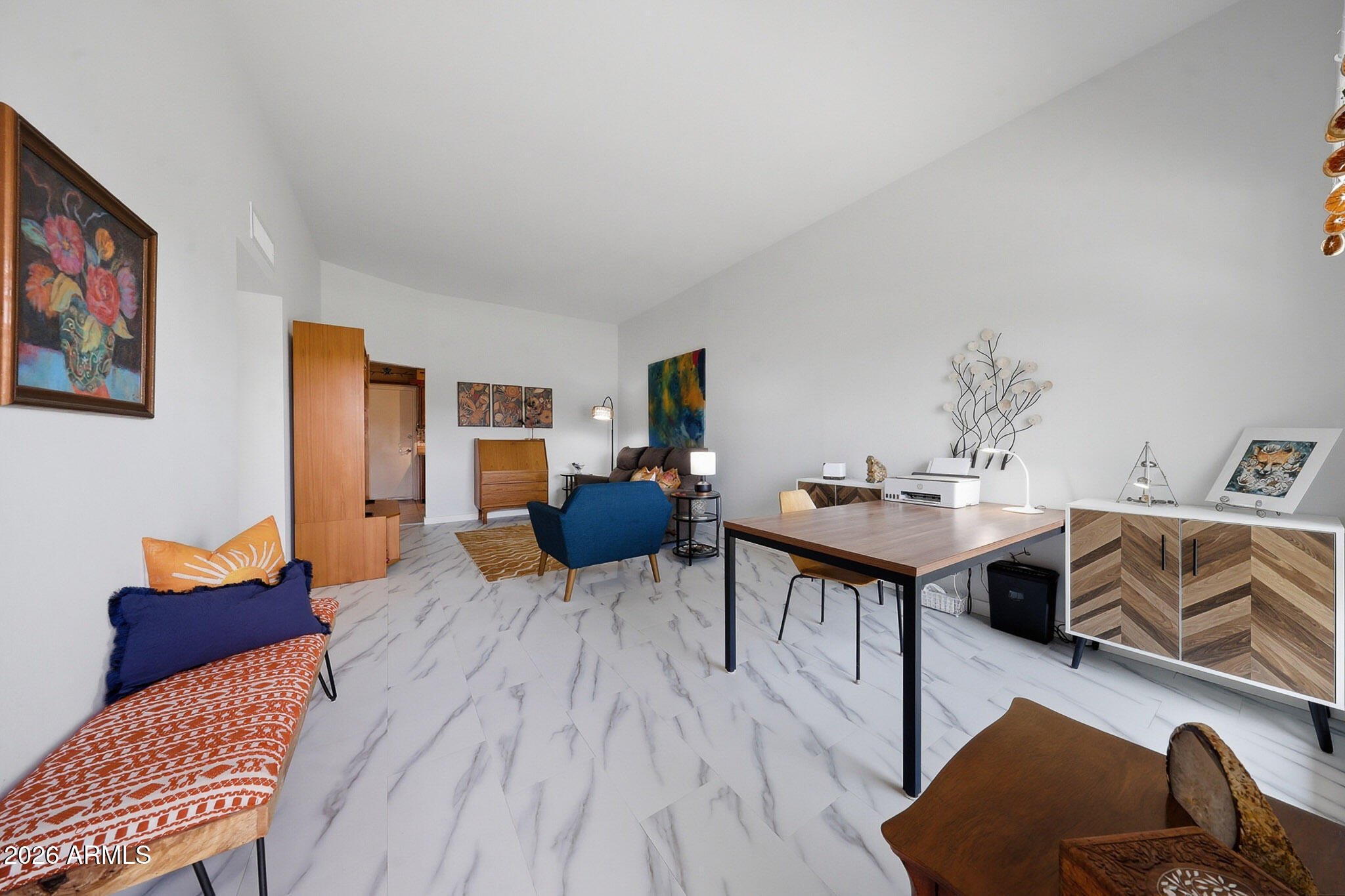 9970 West Royal Oak Road, Unit Q Sun City, AZ 85351 - Photo 13 of 38 a view of a livingroom with furniture and a couch