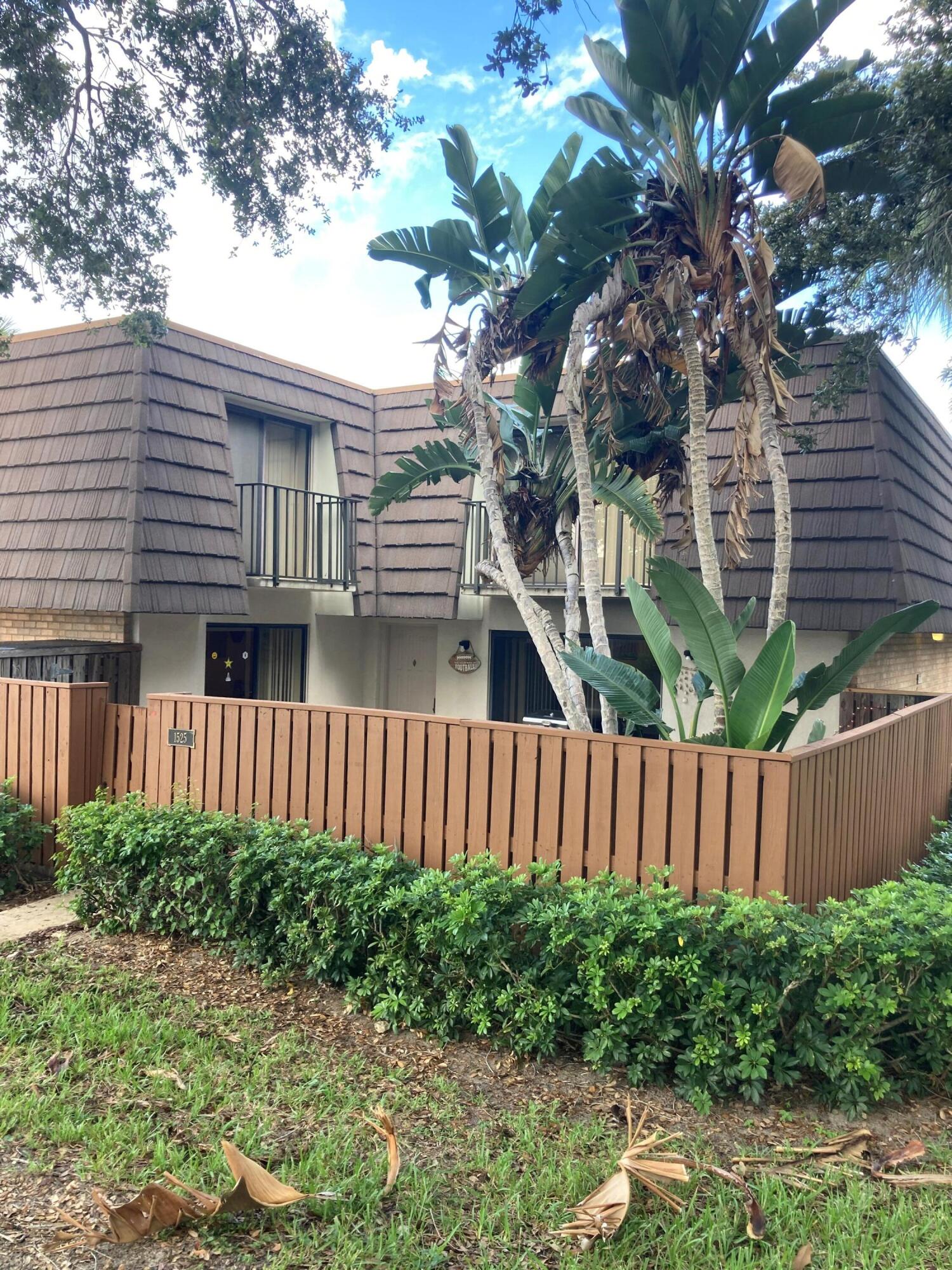 1525 15th Court Jupiter, FL 33477 - Photo 1 of 11 1525 15th ct front 10,13,22