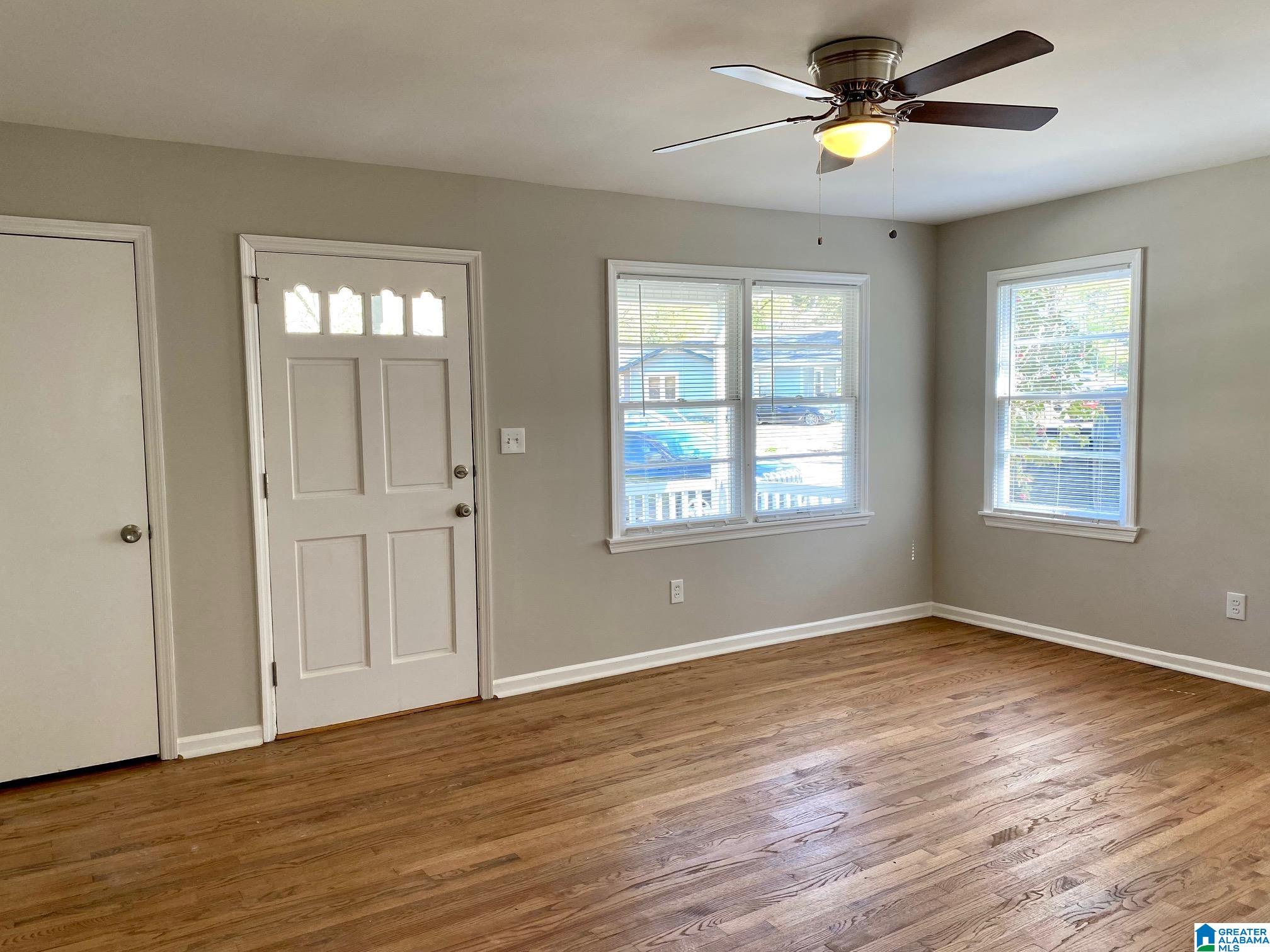 526 60th Street South Birmingham, AL 35212 - Photo 5 of 21