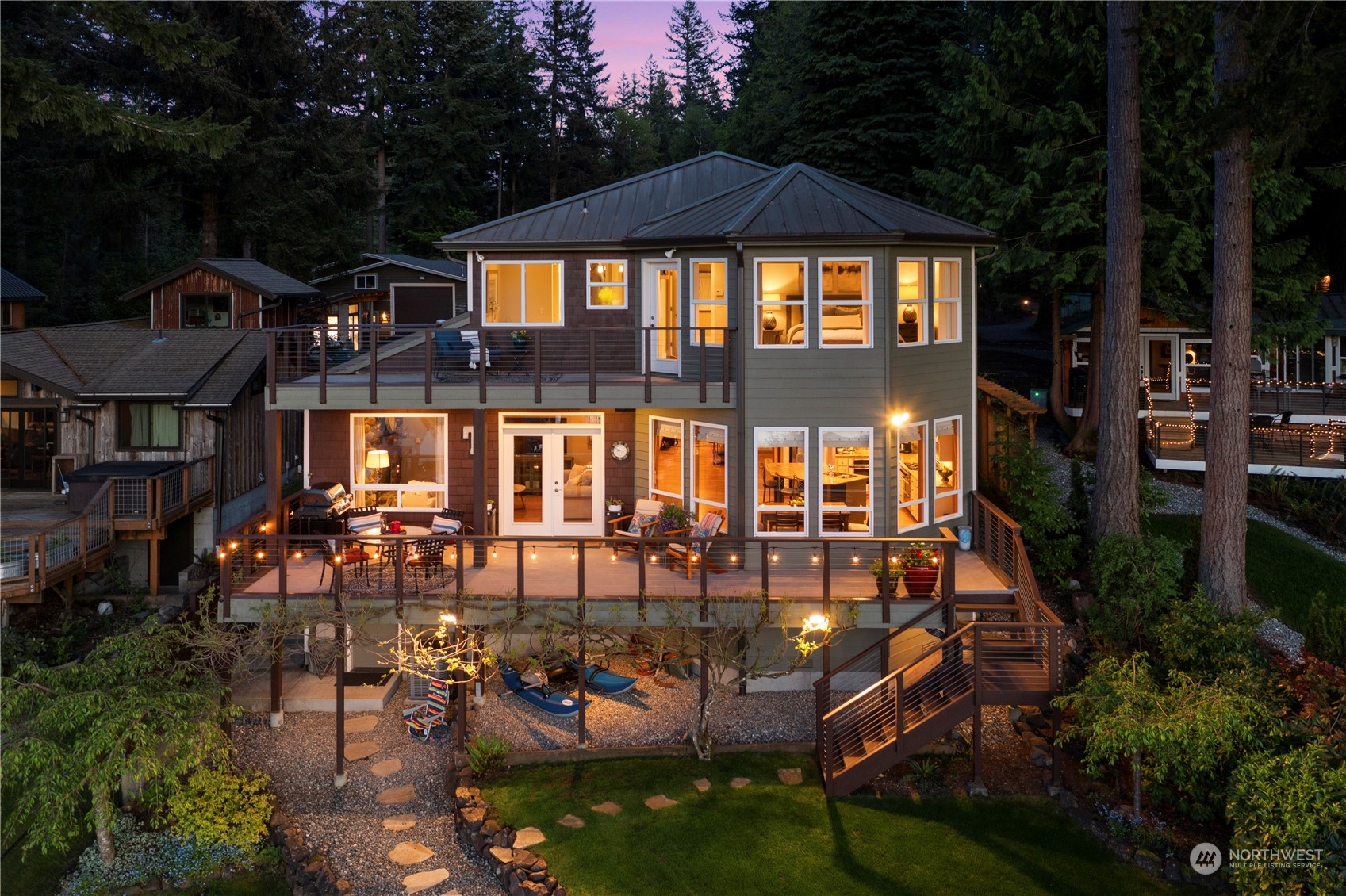 7805 Lake Alice Road Southeast Fall City, WA 98024 - Photo 28 of 32 a front view of a house with a yard balcony