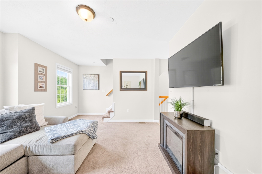41 Boston Road, Unit 491 Billerica, MA 01862 - Photo 17 of 39