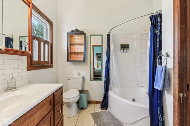 $649,900 | 26735 Six Points Road, Sheridan, IN 46069