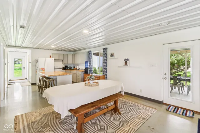 $649,900 | 26735 Six Points Road, Sheridan, IN 46069