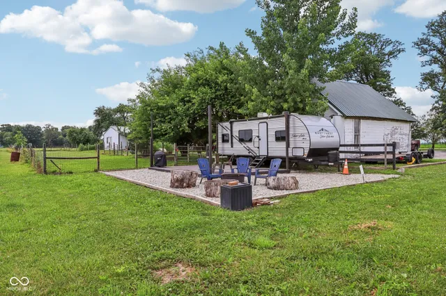 $649,900 | 26735 Six Points Road, Sheridan, IN 46069