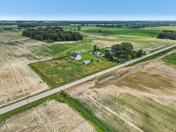 $609,000 | 26735 Six Points Road, Sheridan, IN 46069