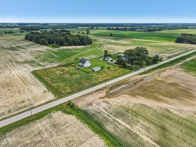 $649,900 | 26735 Six Points Road, Sheridan, IN 46069