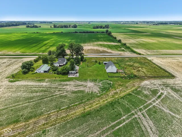 $649,900 | 26735 Six Points Road, Sheridan, IN 46069