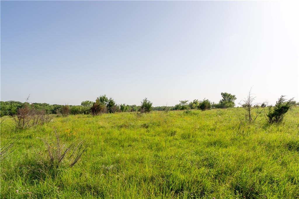 134 Haskell Road Pomona, KS 66076 - Photo 7 of 38