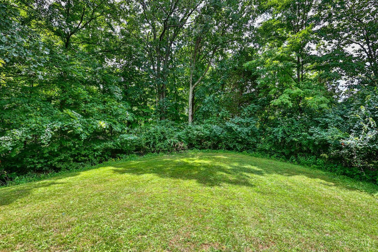 572 Locust Corner Road Cincinnati, OH 45245 - Photo 60 of 80 Gallery Image 60
