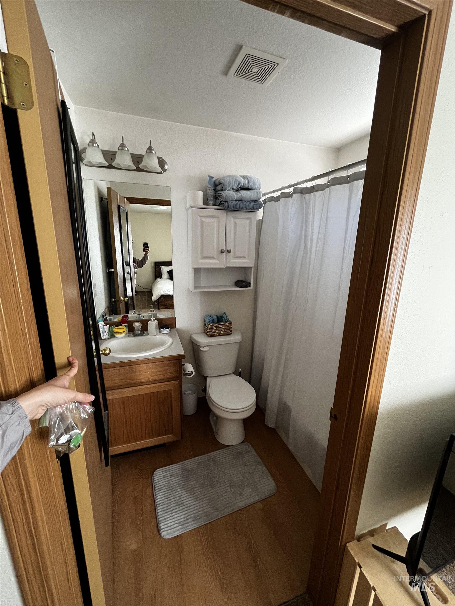 1551 North Polk Moscow, ID 83843 - Photo 14 of 15 Bathroom off of Bedroom