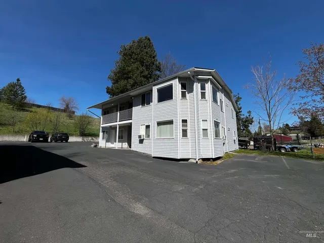 $699,000 | 1551 North Polk, Moscow, ID 83843
