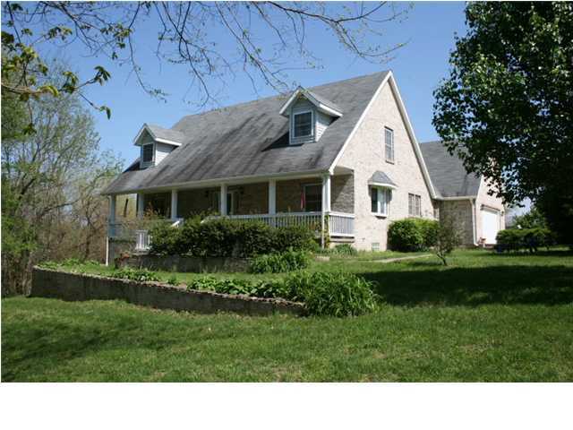 820 Figgs Store Road Shelbyville, KY 40065 - Photo 1 of 22 Primary Photo