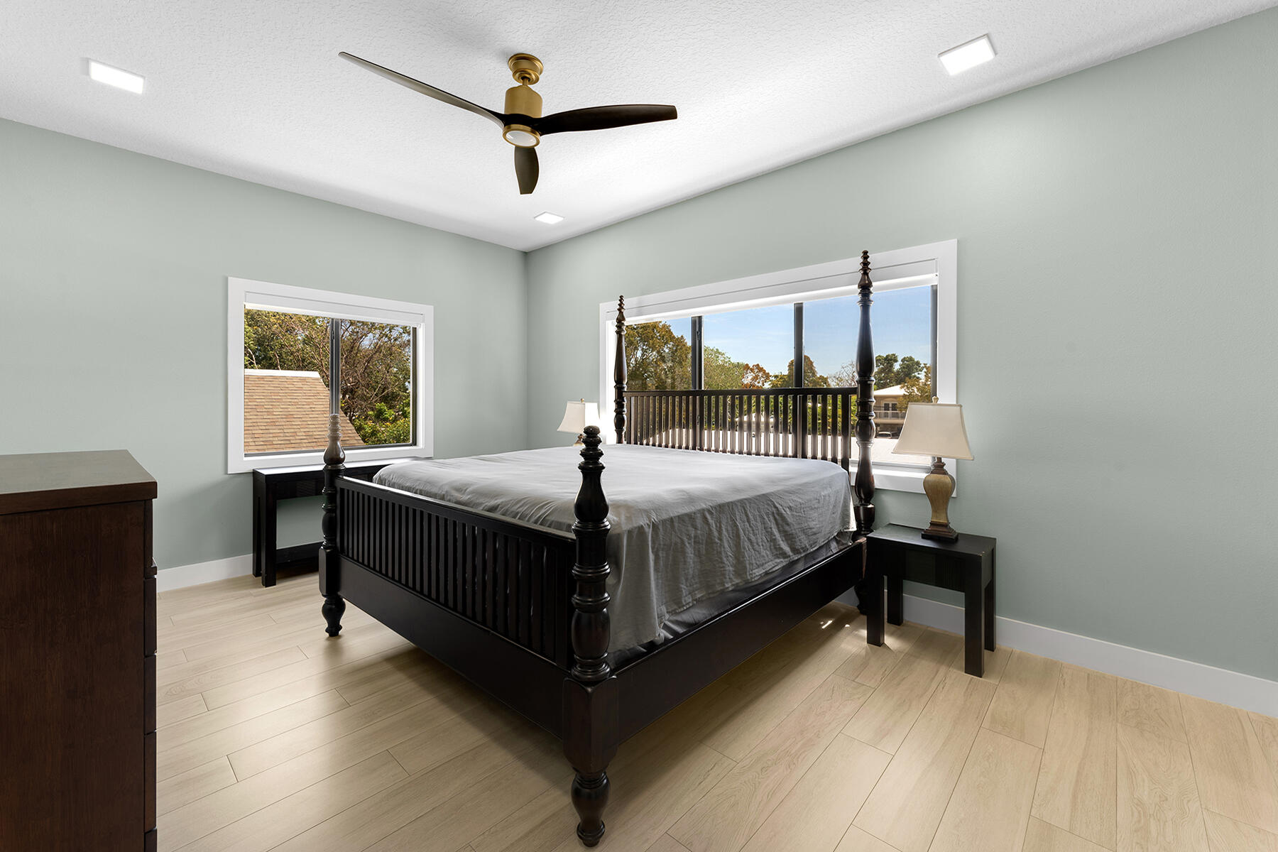 19 North End Road Key Largo, FL 33037 - Photo 20 of 37 Primary bedroom