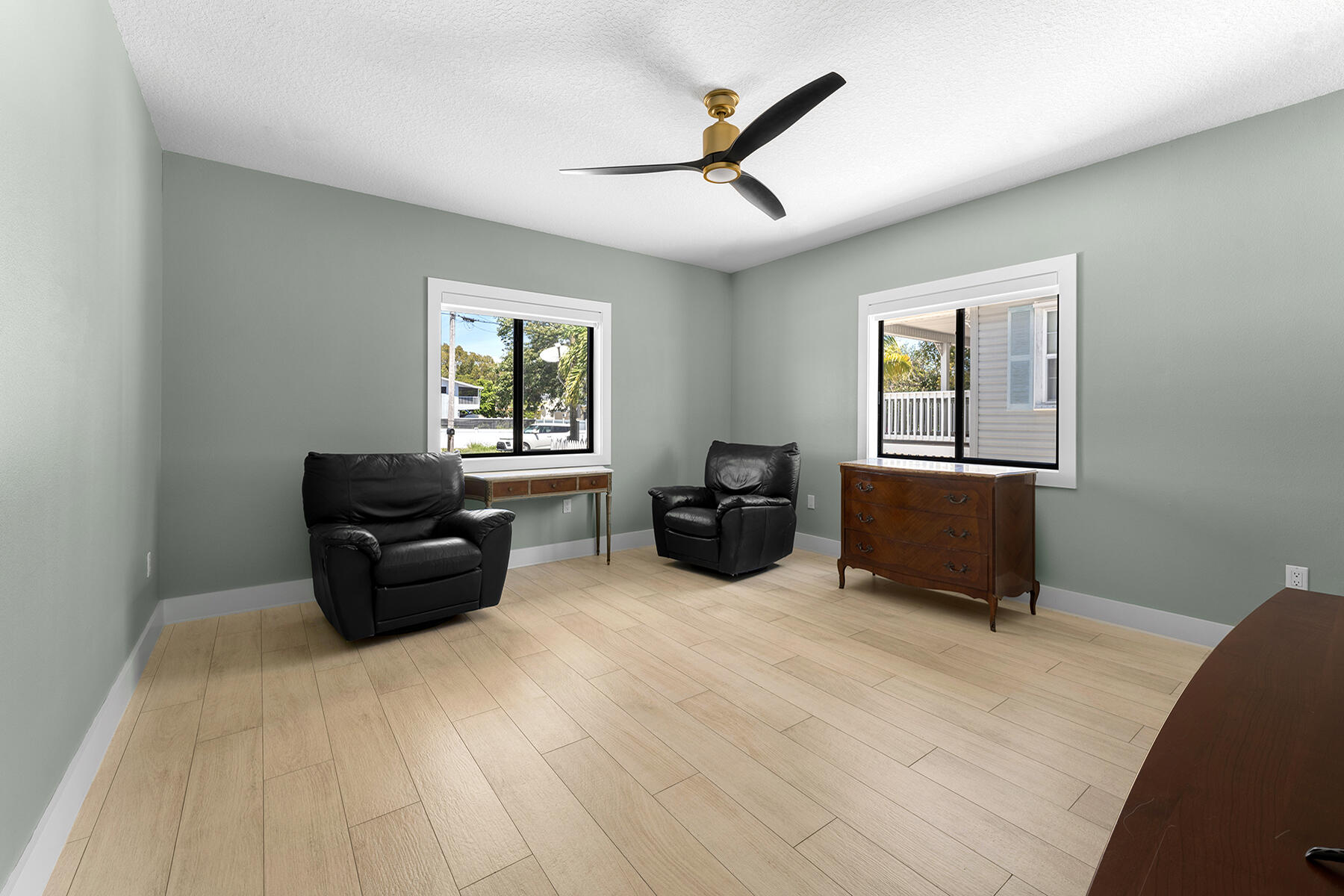 19 North End Road Key Largo, FL 33037 - Photo 22 of 37 Downstairs living area