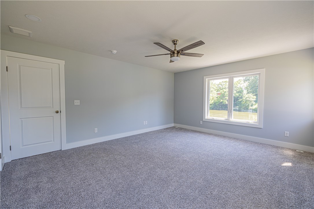 673 Seneca Road Irondequoit, NY 14622 - Photo 22 of 42