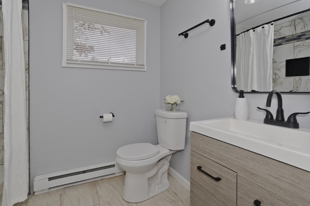 211 Glenoak Drive Springfield, MA 01129 - Photo 21 of 27