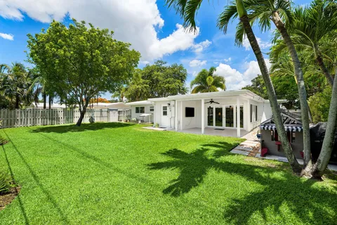 $749,000 | 774 Southwest 7th Street, Boca Raton, FL 33486
