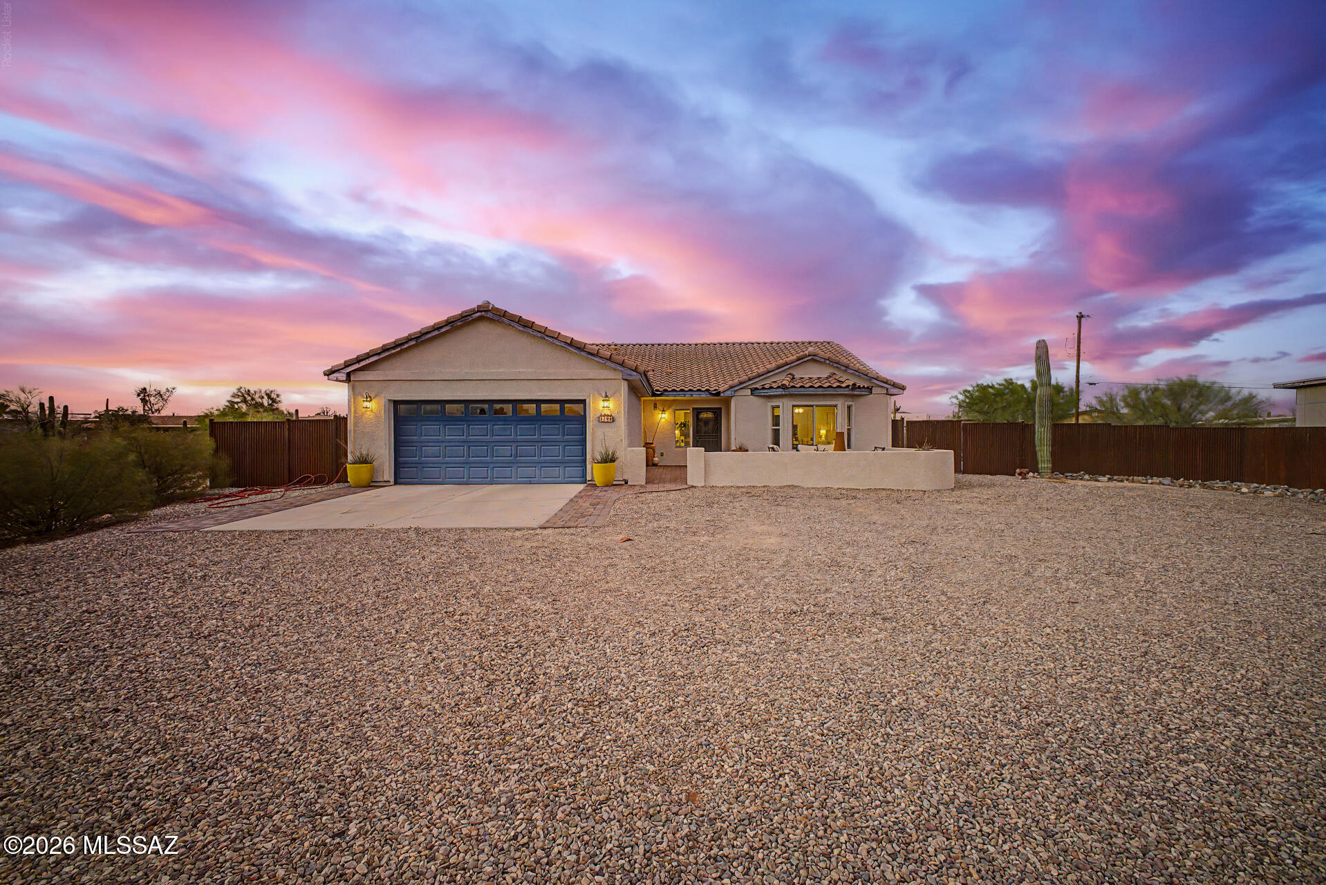 1146 West Las Lomitas Road Tucson, AZ 85704 - Photo 2 of 50 Front view