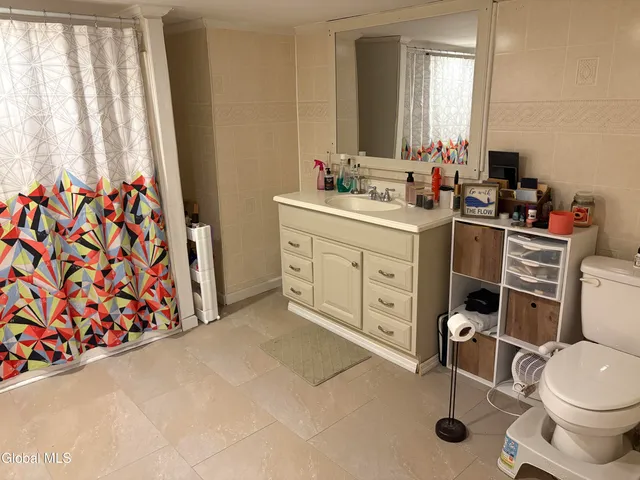 $150,000 | 62 3rd Avenue, Gloversville, NY 12078