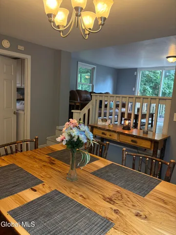 $150,000 | 62 3rd Avenue, Gloversville, NY 12078