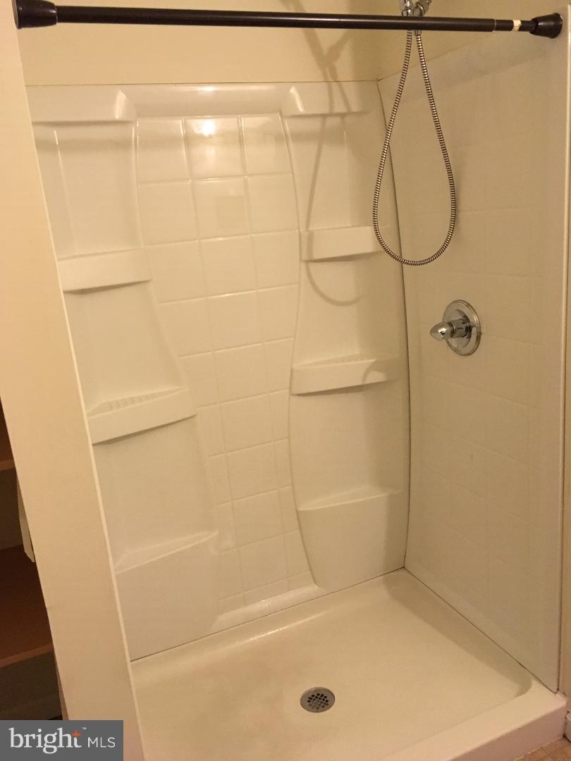 940 Rosa Avenue Croydon, PA 19021 - Photo 15 of 26 Master stall shower